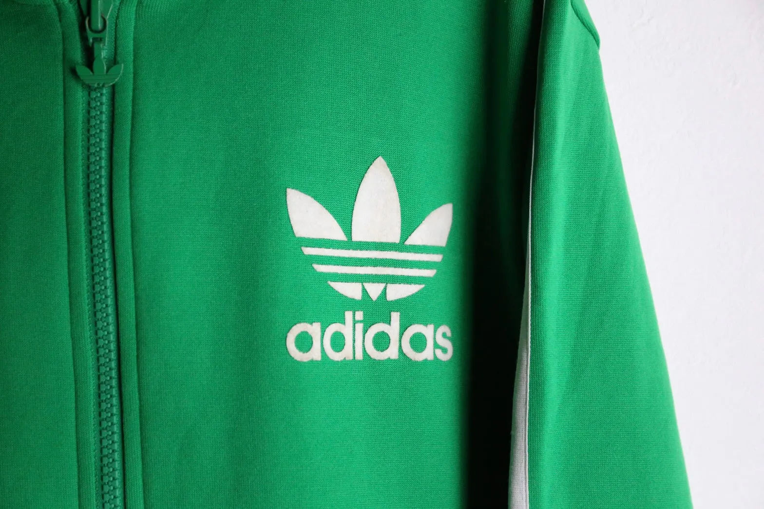 “adidas”greencolor hoodie track jacket