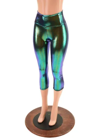 High Waist Capri Leggings in Scarab